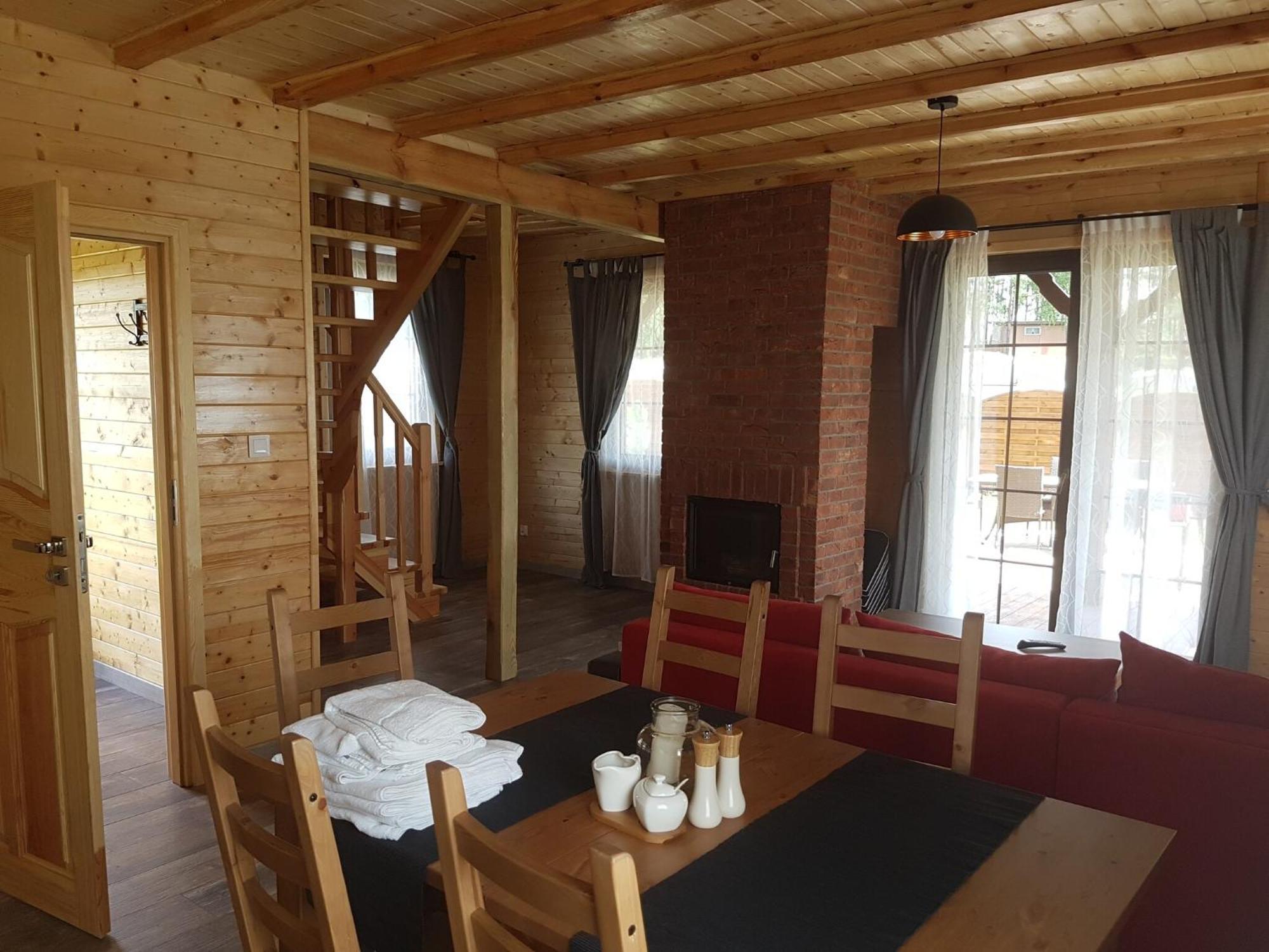 Wooden Holiday Home In Skrzynia With Terrace Osiek  Εξωτερικό φωτογραφία