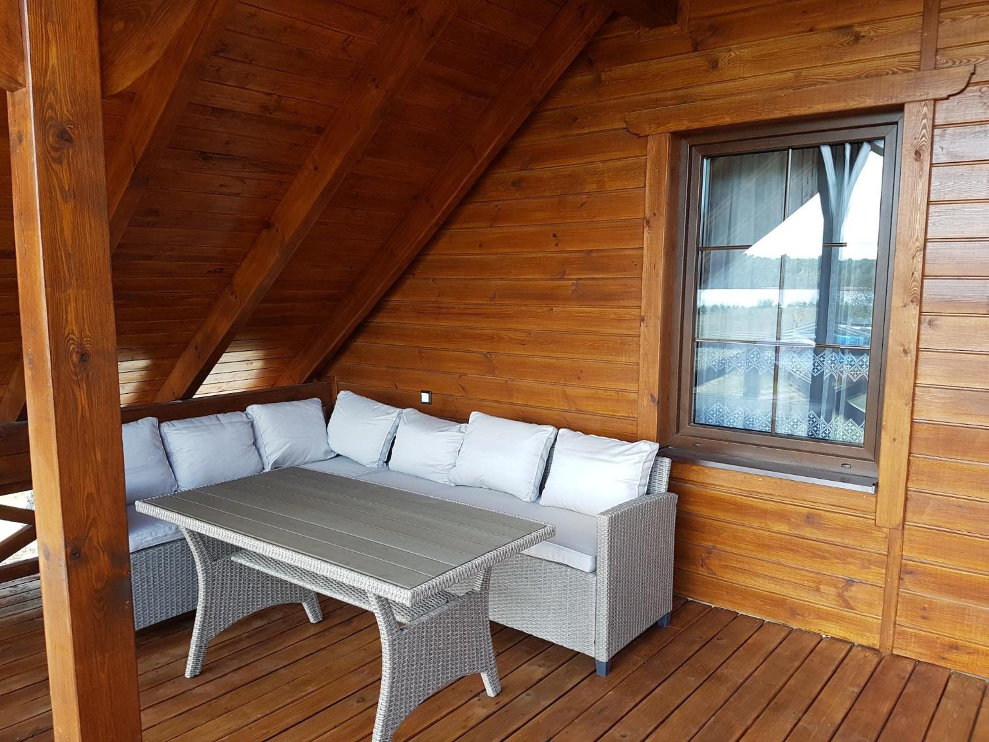 Wooden Holiday Home In Skrzynia With Terrace Osiek  Εξωτερικό φωτογραφία